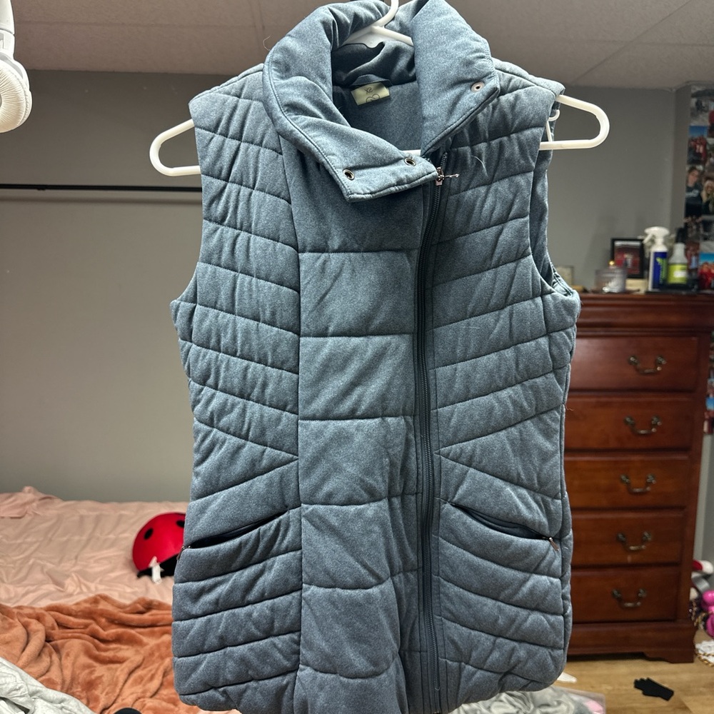 CALIA Gray Quilted Vest with Stand-Up Collar